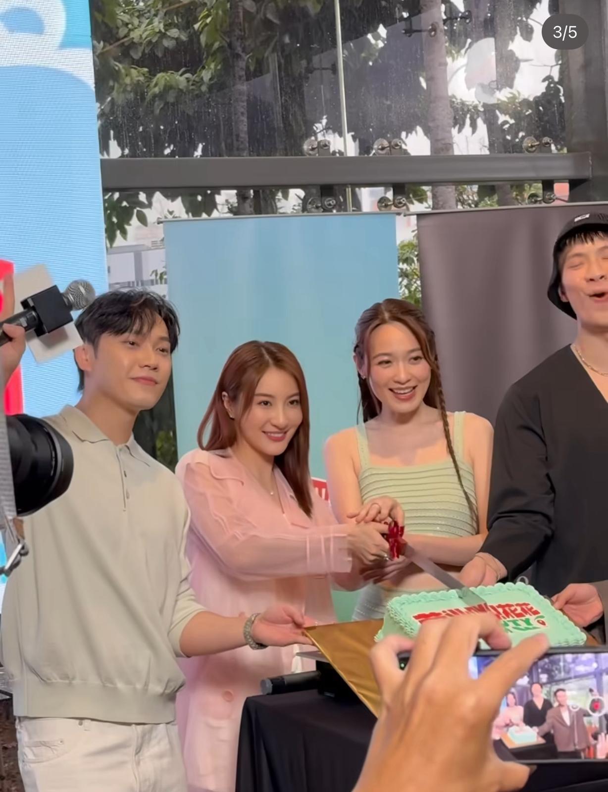 向來愛錫Fans「薔薇」的林夏薇,還獲Fans現場再度慶祝生日。