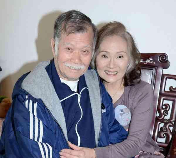 薛家燕見證唐佳和雪妮結緣。