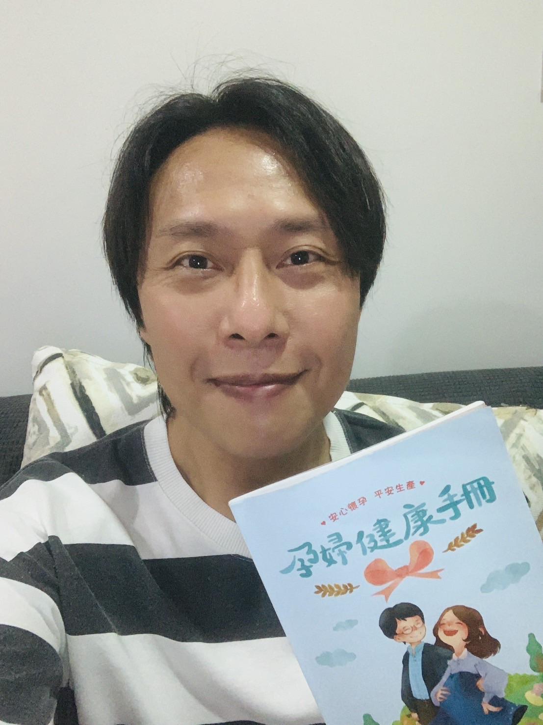 張啟樂透露寶寶的預產期在11月。(圖/張啟樂提供)