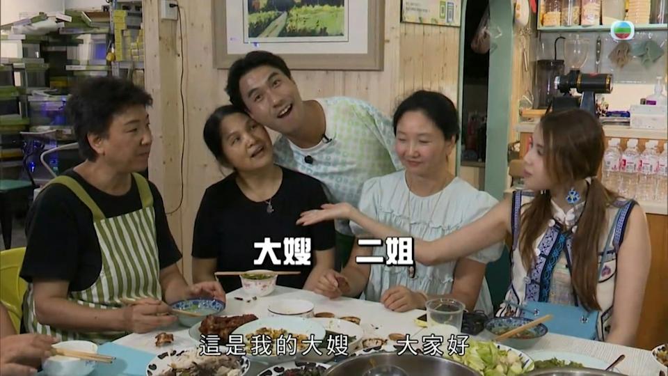 李金凱嘅家人接受訪問