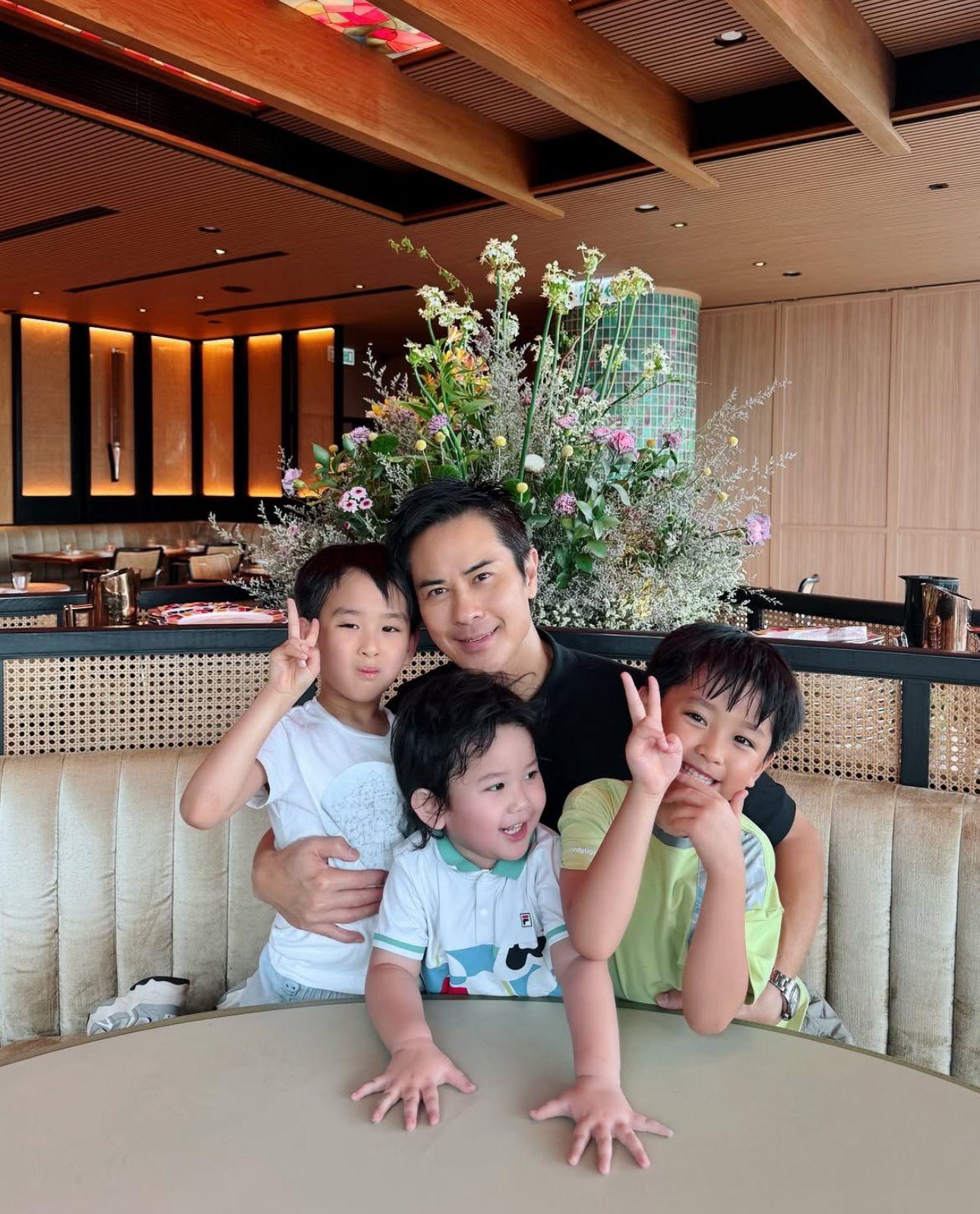 陳凱琳為鄭嘉穎誕下三個兒都均相當可愛。