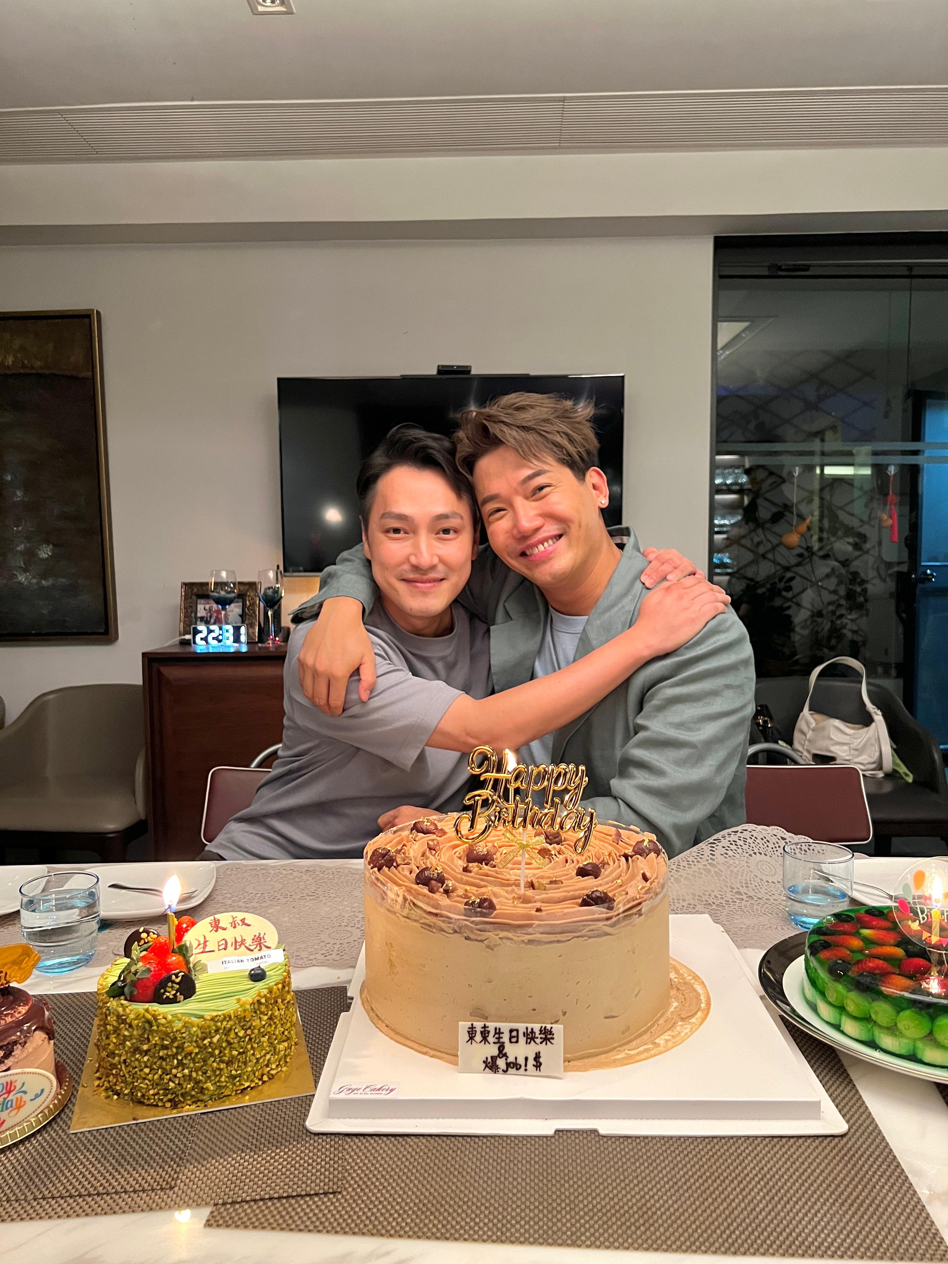 黃建東獲多位圈中好友為他悉心準備生日驚喜。