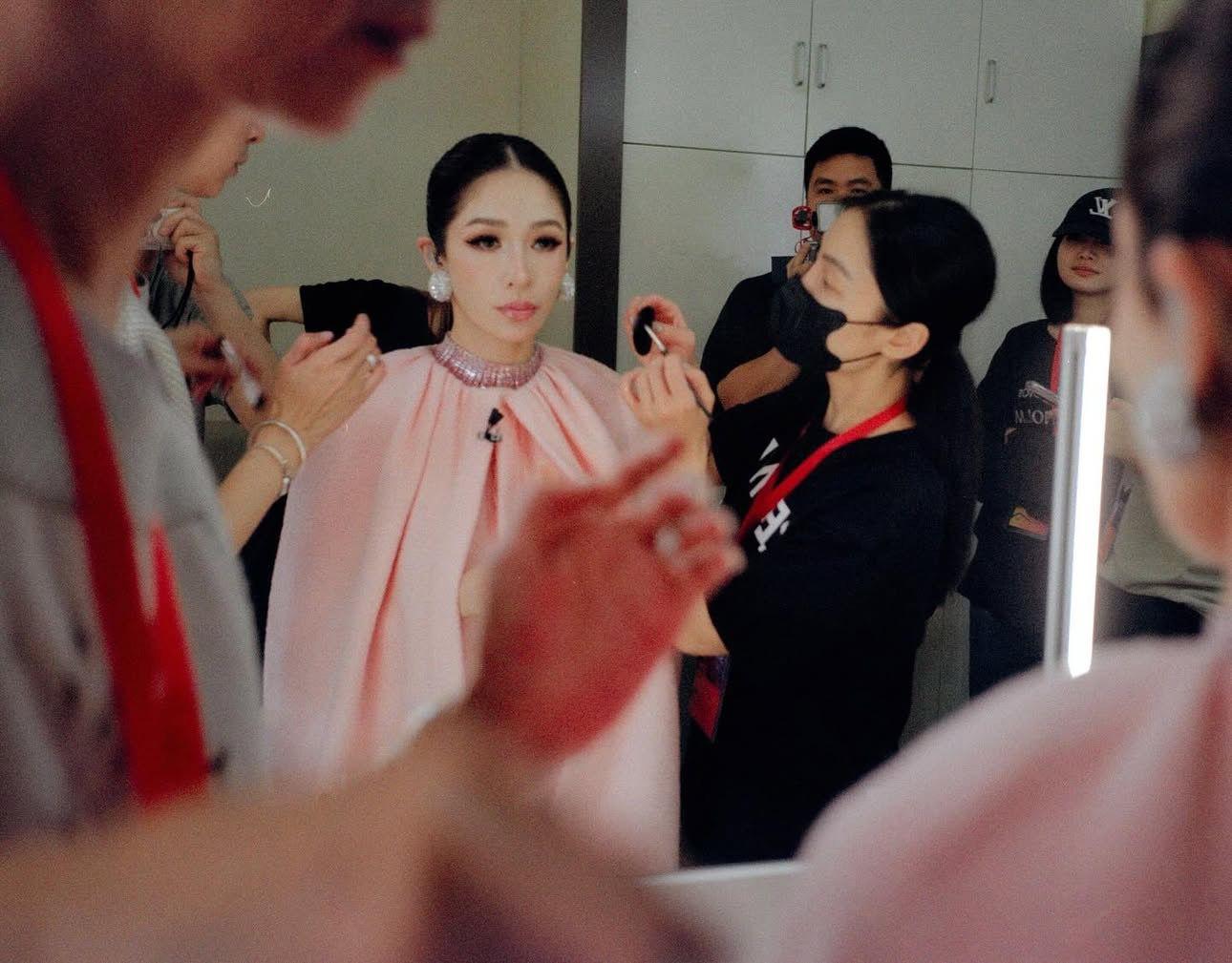 蕭亞軒最近十分活躍社交平台。