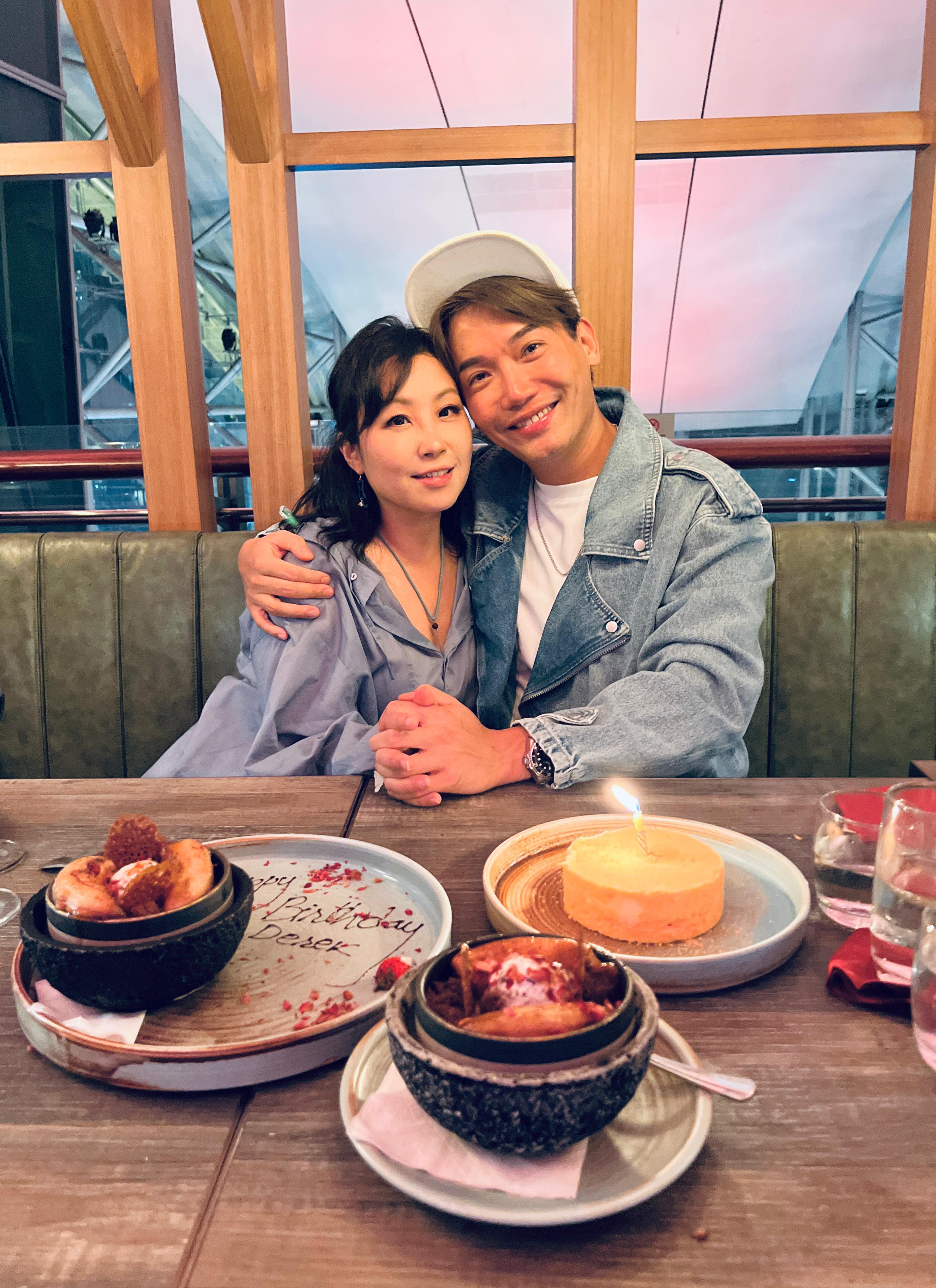 黃建東獲多位圈中好友為他悉心準備生日驚喜。