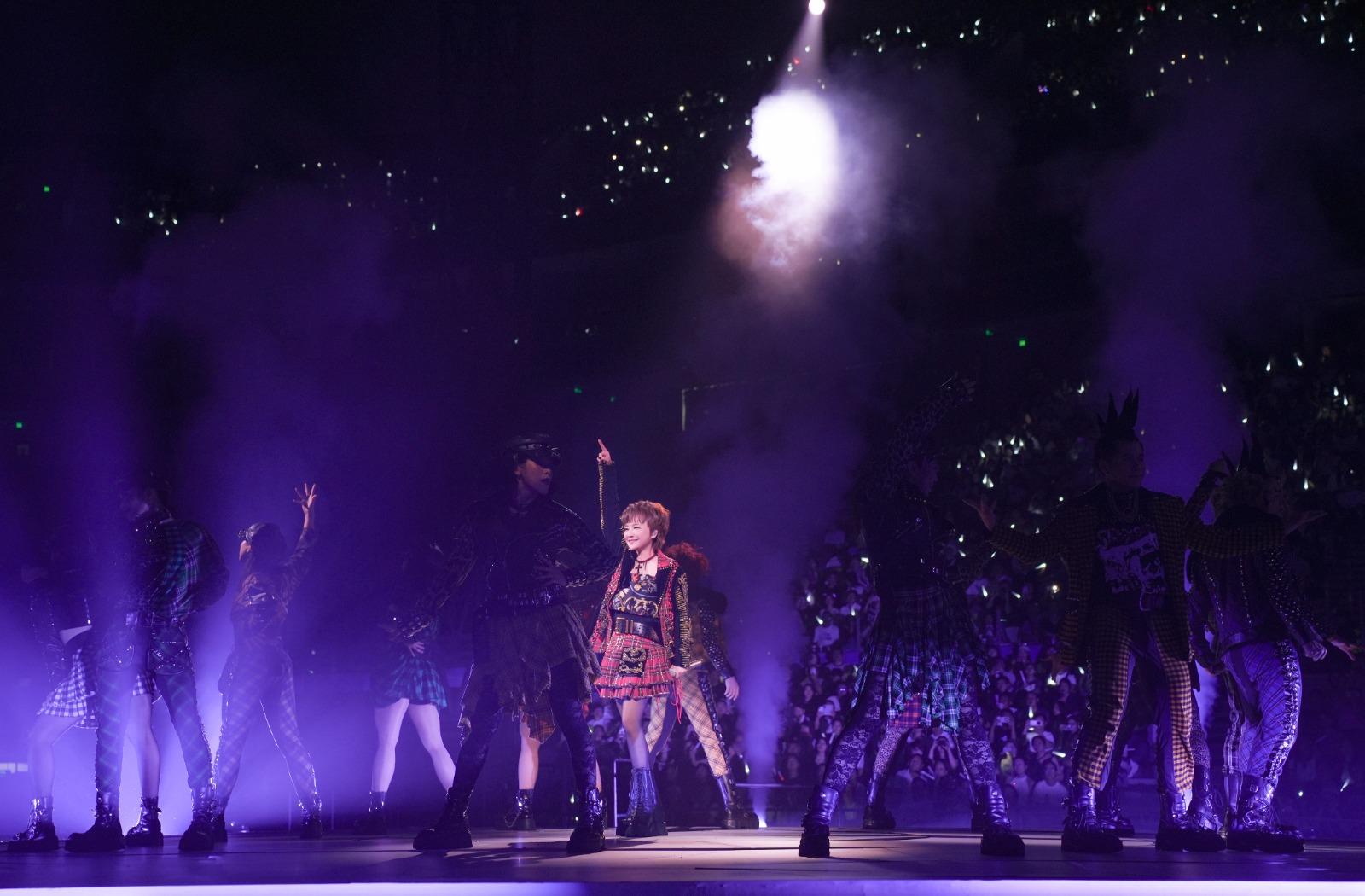 陳慧嫻完成《The Fabulous 40巡迴演唱會》上海站兩場show。