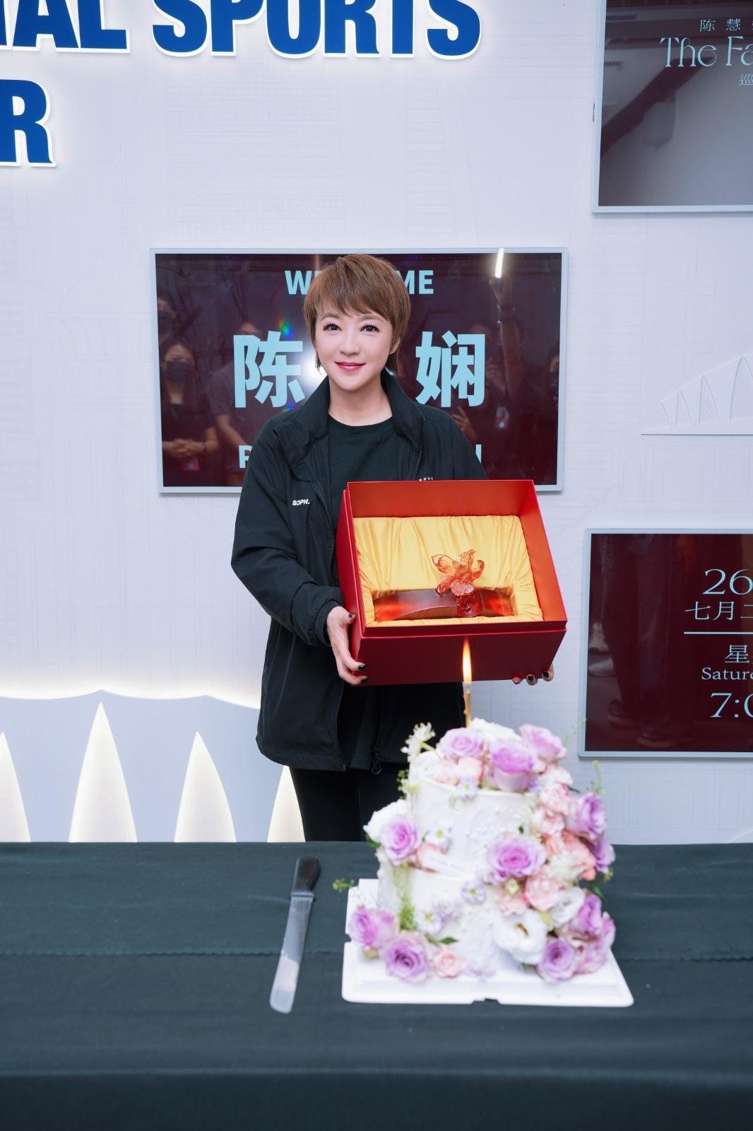 陳慧嫻完成《The Fabulous 40巡迴演唱會》上海站兩場show