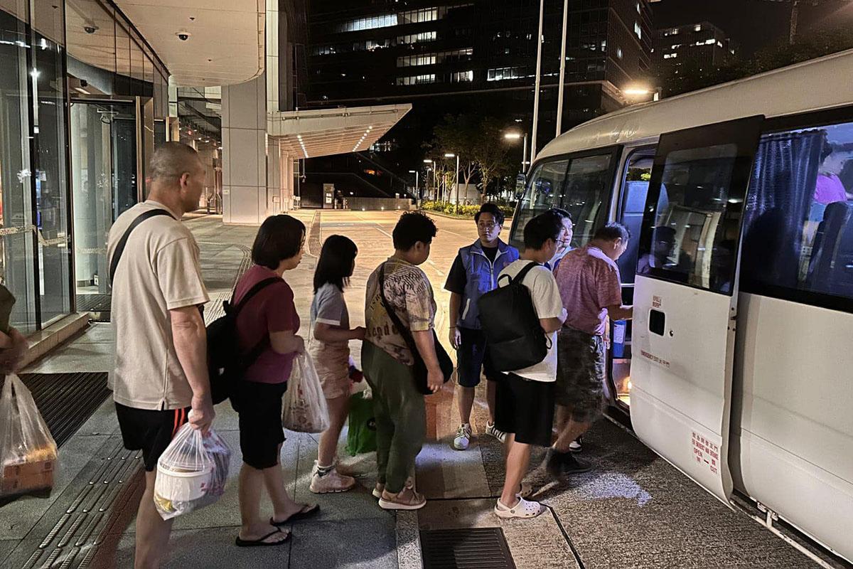 民政事務總署安排受影響居民入住臨時庇護中心。(民政事務總署FB)