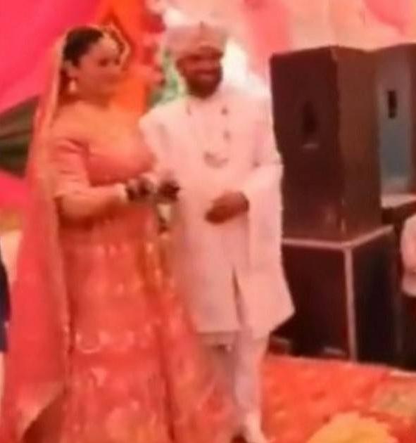 婚禮為期3日,本月12至14日在希萊村舉行,數百親友到賀,十分熱鬧。(互聯網)