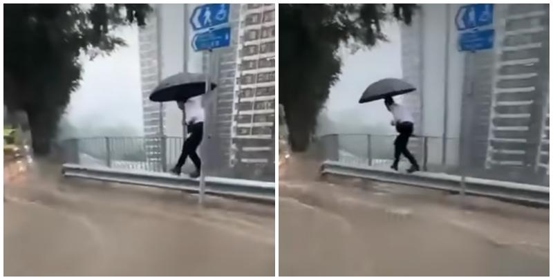 有網民在柴灣道近東區醫院的路口拍片,可見馬路及行人道水浸嚴重,汽車行駛時不斷將雨水掃上行人道,多名上班族不知所措,一名穿裇衫的男子一邊以左手擔遮,冒險雙腳站上離地約1米的防撞欄上行走避開泥水,期間以右手扶着欄杆。(車cam L(香港群組)fb)