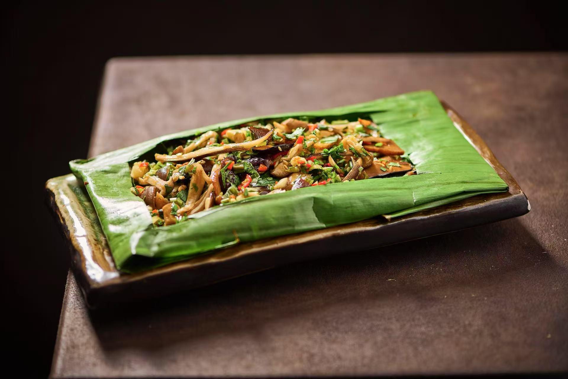 版納包燒雜菌($128)