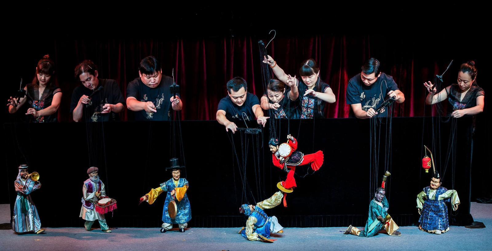 《元宵樂》劇照。