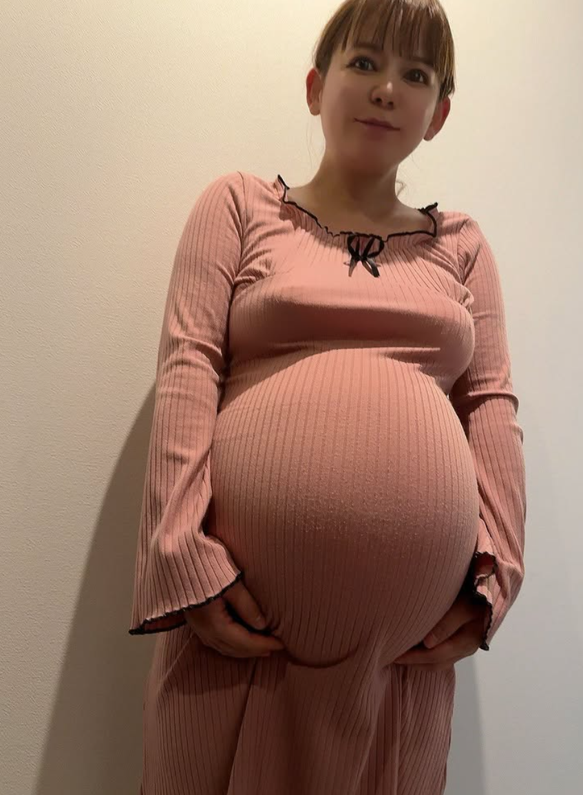 中川翔子在社交網分享陀雙胞胎的難受經驗。