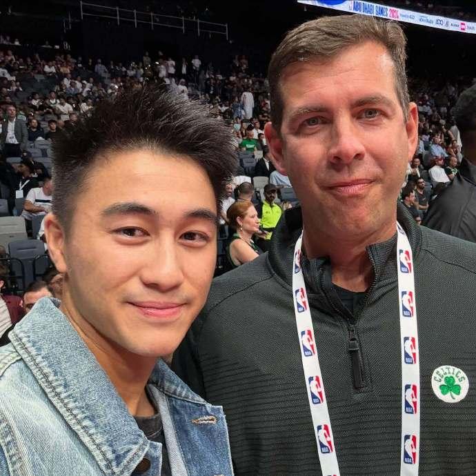 何猷君在IG分享成為NBA凱爾特人隊股東。