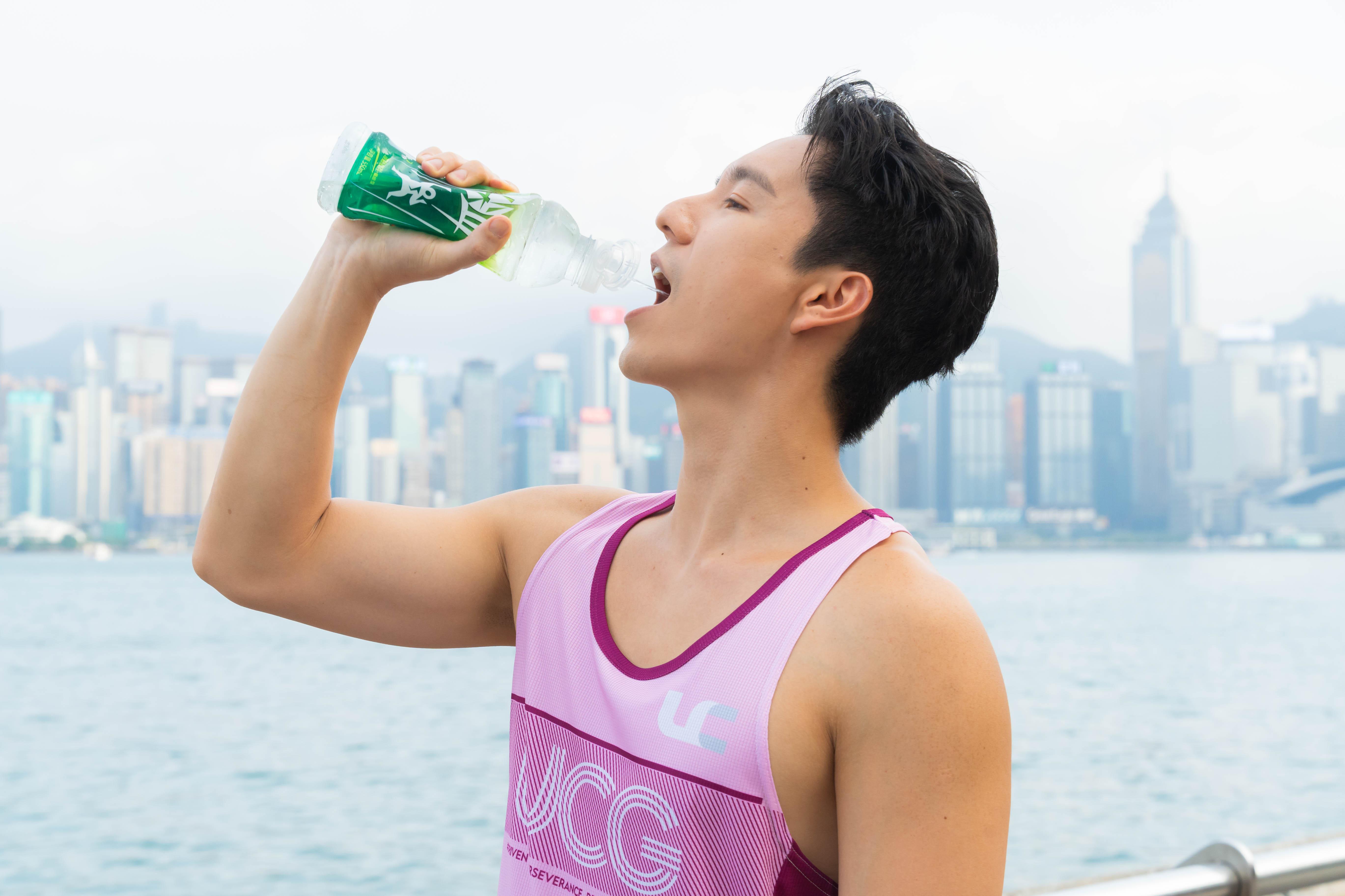 吳偉豪則愛帶同愛犬陪跑,因為更有動力。