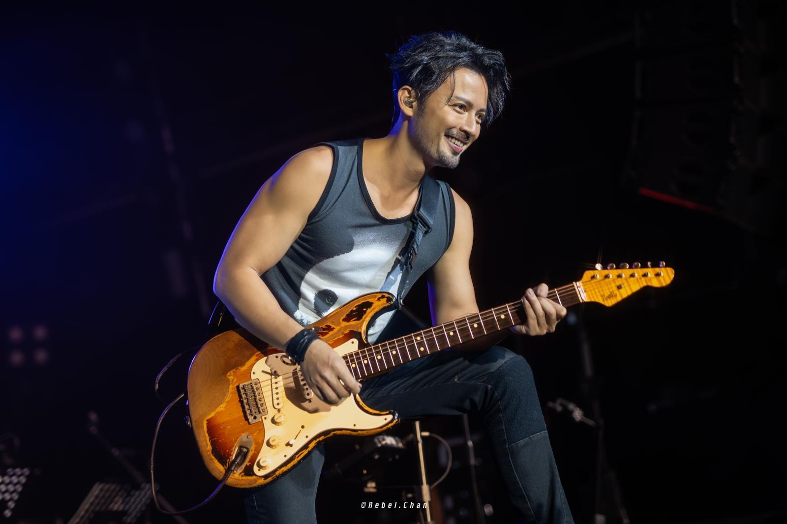 自上年Mr. 樂隊重組後,便馬不停蹄在華南地區做巡演。