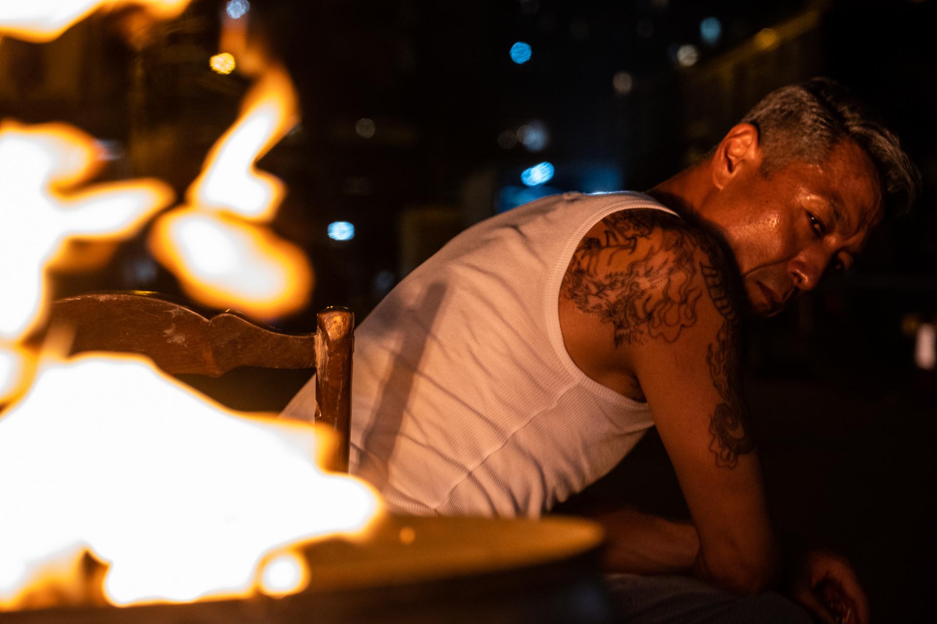 《惡人當道》導演關文軒藉江湖大佬親身經歷激發創作。