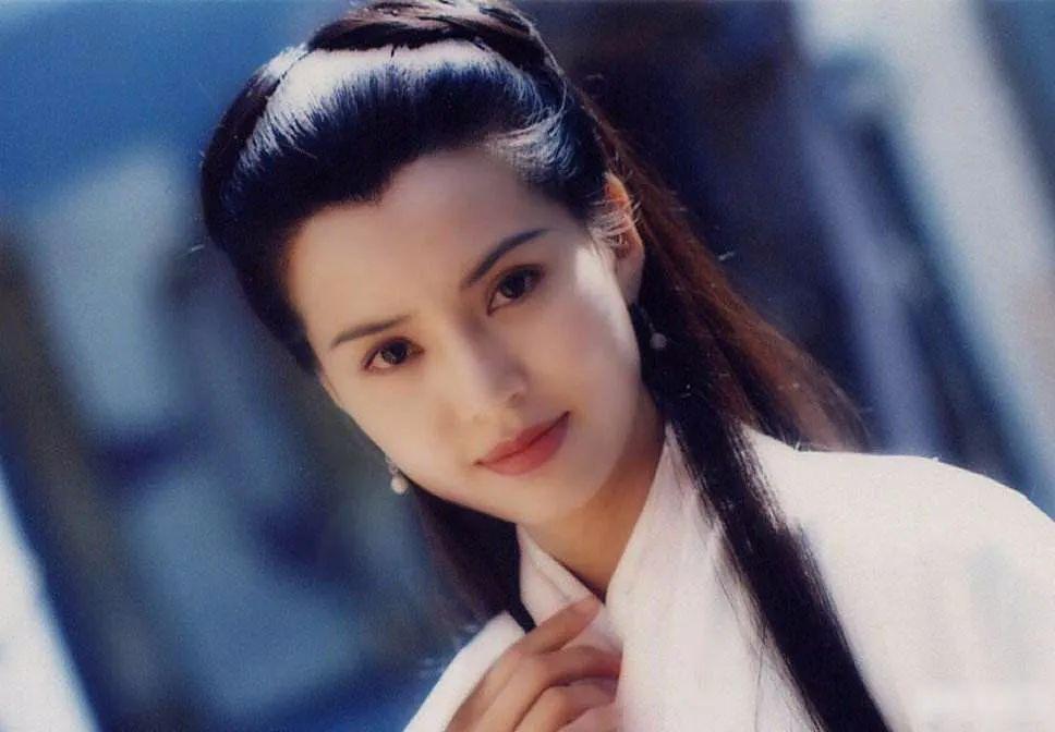 不少劇迷心中已把李若彤與小龍女畫成等號。