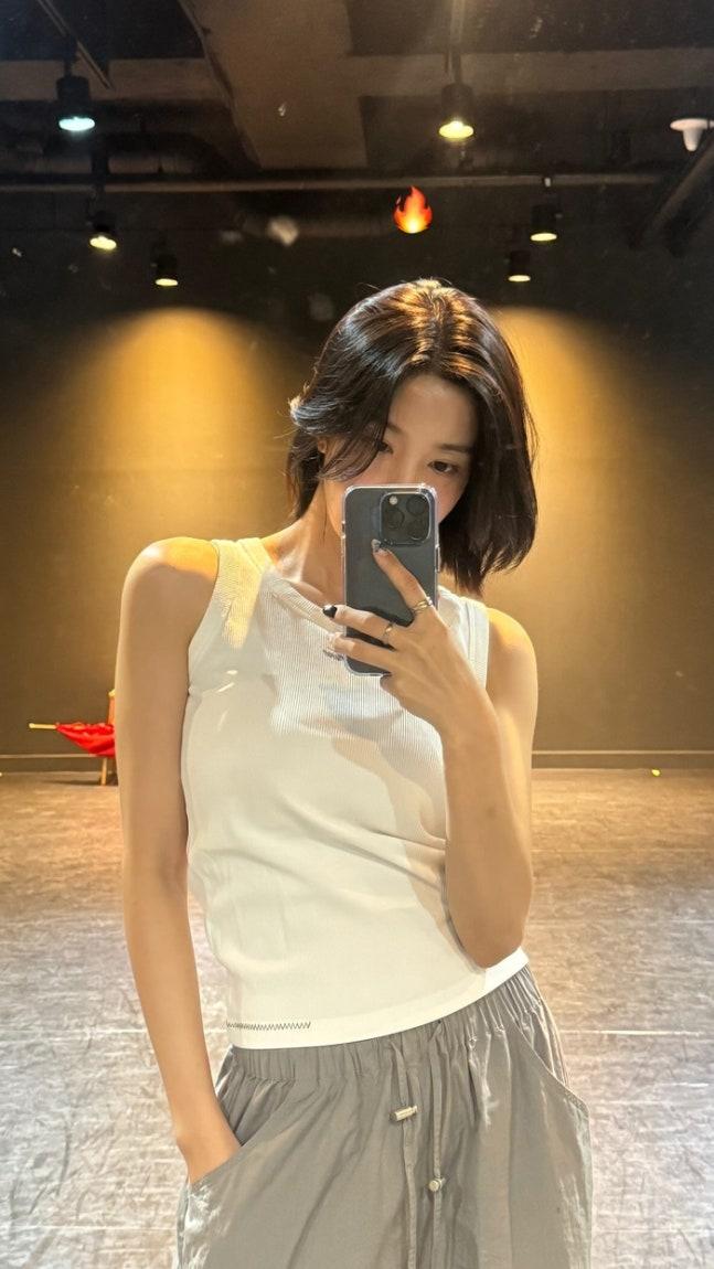 權恩妃在IG限時動態,上載排舞室自拍照。