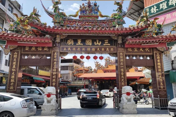 三山國王信仰源自廣東潮汕地區。圖為台灣潮州鎮的三山國王廟。(網上圖片)