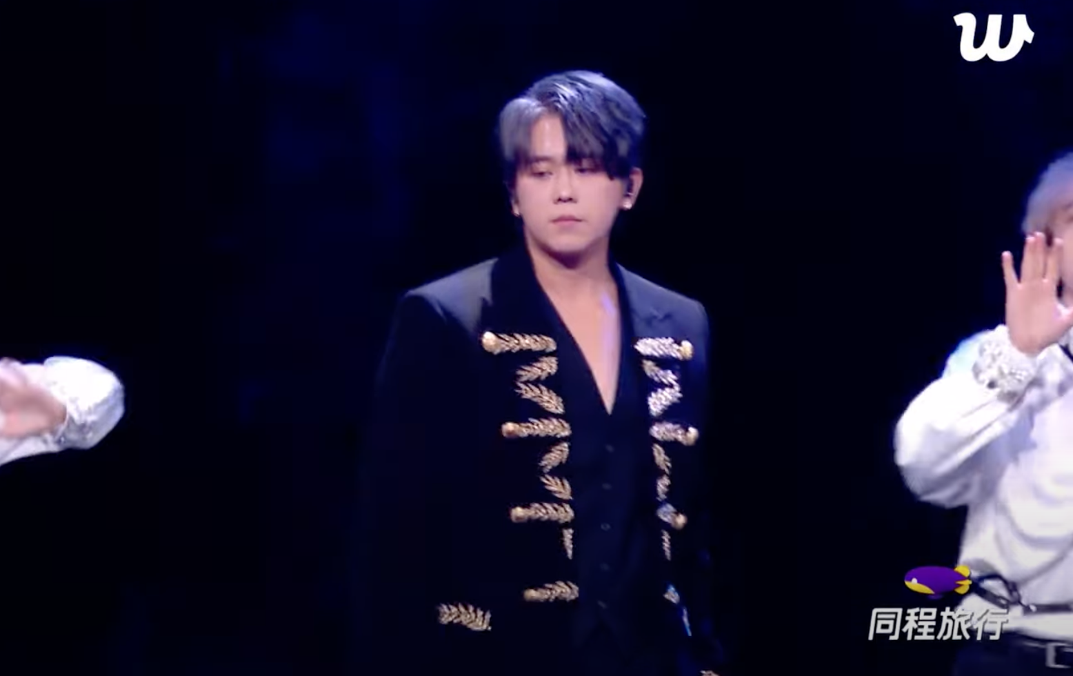 姜濤清減不了,在《2025 TIMA國際音樂大賞》舞台上演繹個人作品、團歌及隊友的曲目。