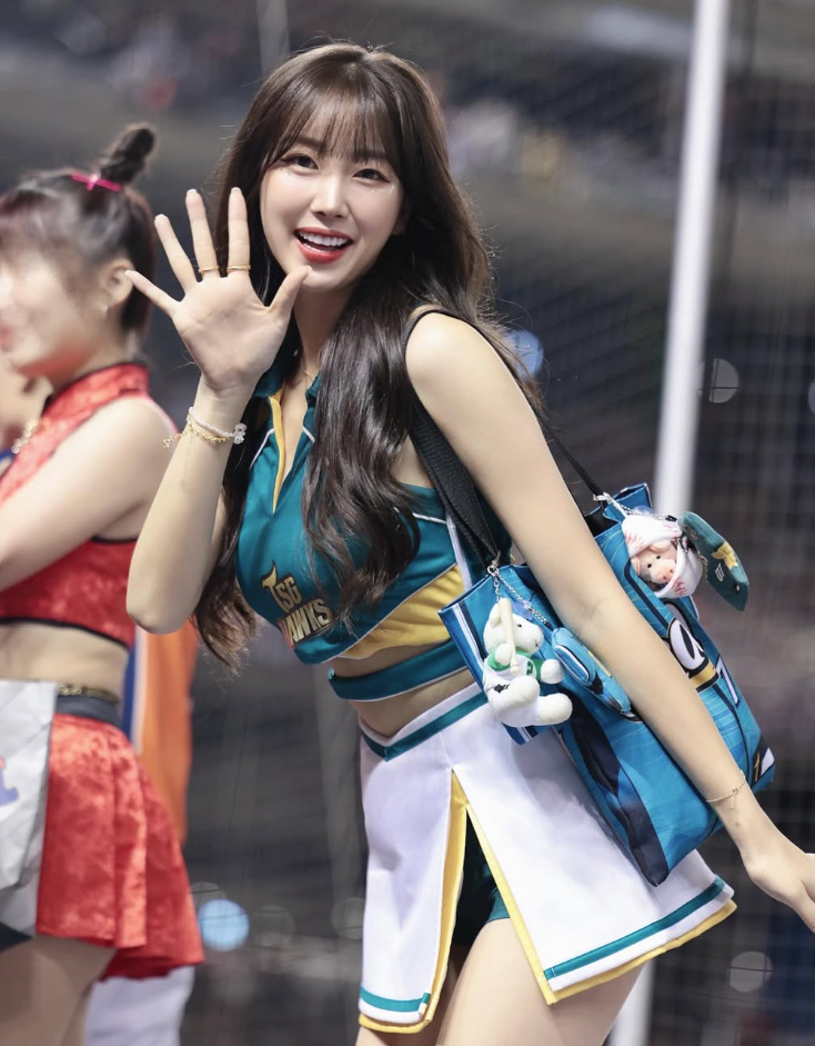 安芝儇(IG@wlgus2qh)