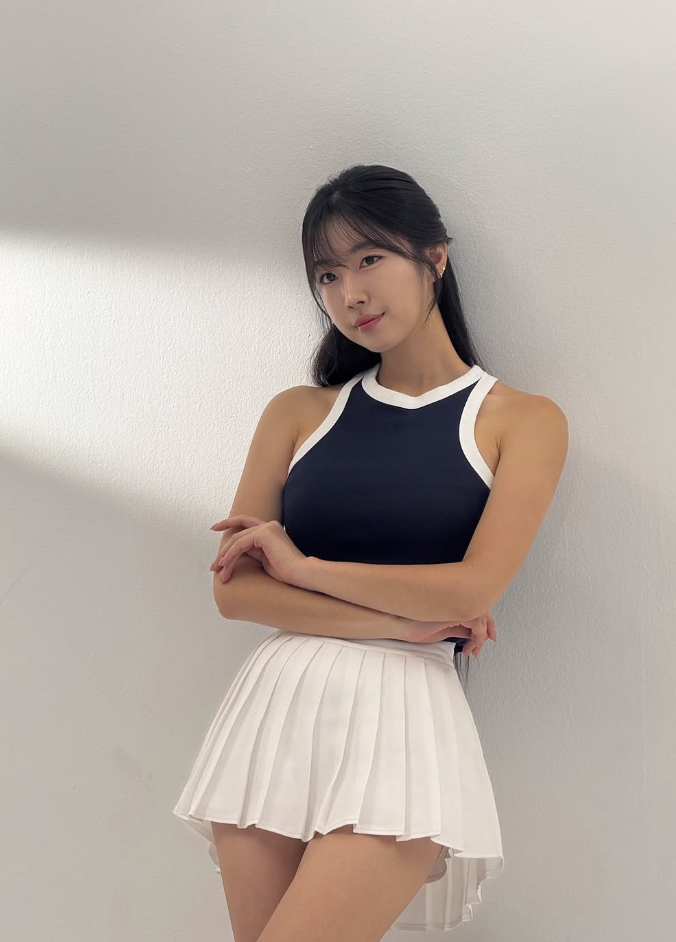 安芝儇(IG@wlgus2qh)