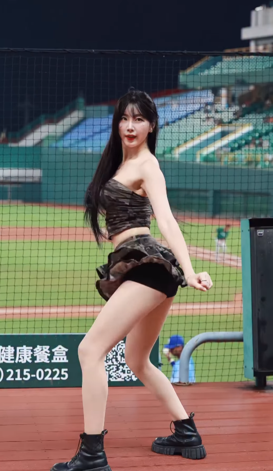 安芝儇(IG@wlgus2qh)