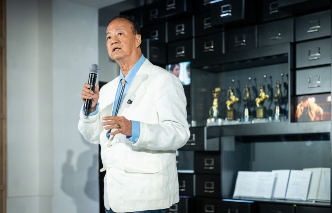 狄龍現身開幕禮,大讚展覽以電影級製作重現戲中場景。