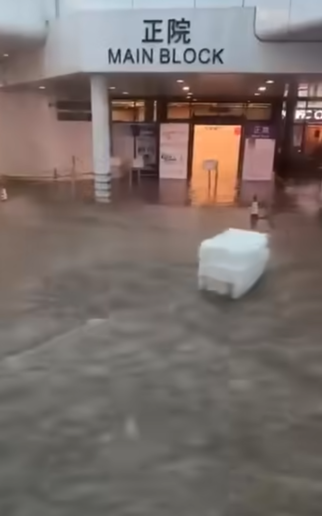 瑪麗醫院水浸 (車cam L(香港群組)fb)