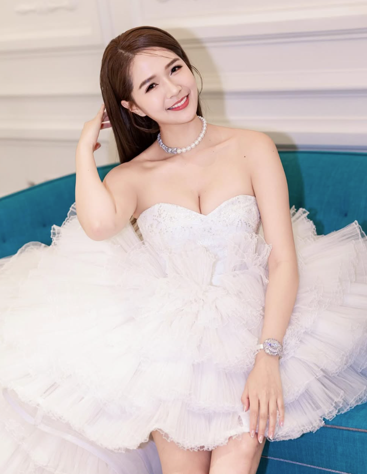 梁敏巧 Maggie Leung Man Hau/IG