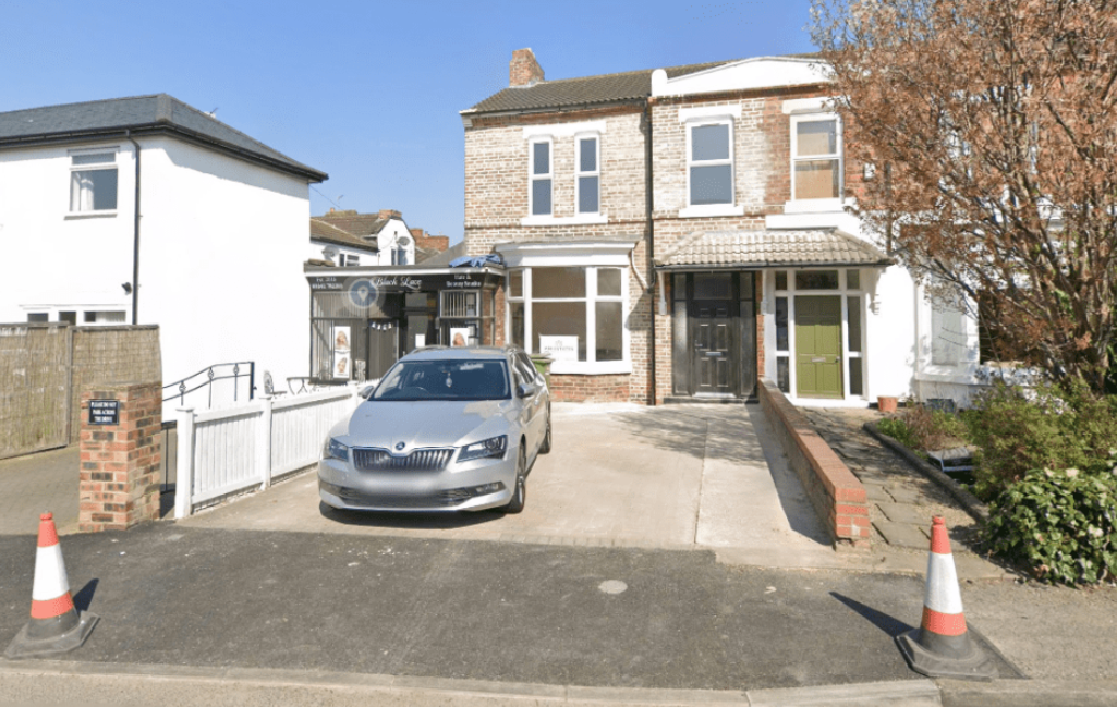 物業的真實狀態,跟廣告有很大出入。(互聯網)