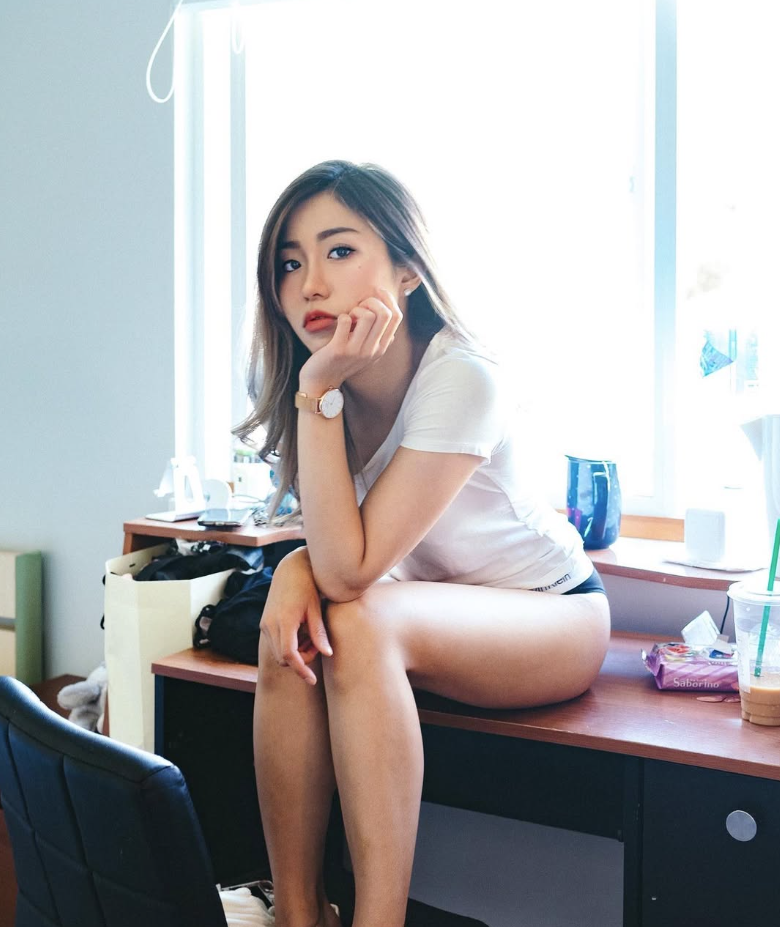 Chloe Chm/(IG@coco_chm)