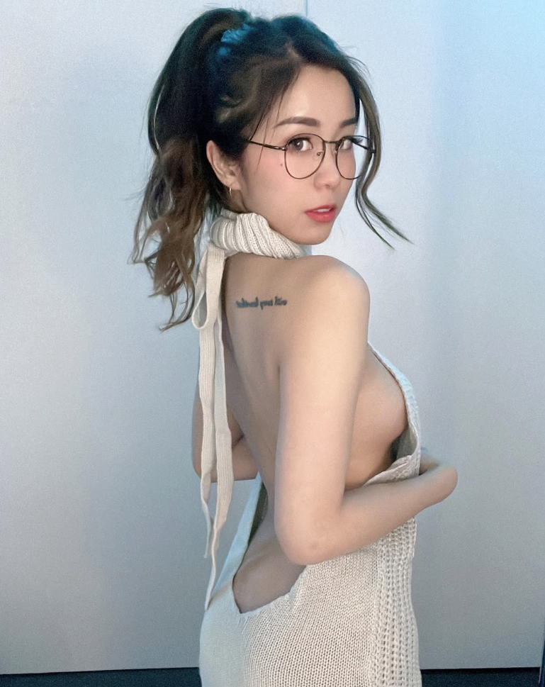 Chloe Chm/(IG@coco_chm)