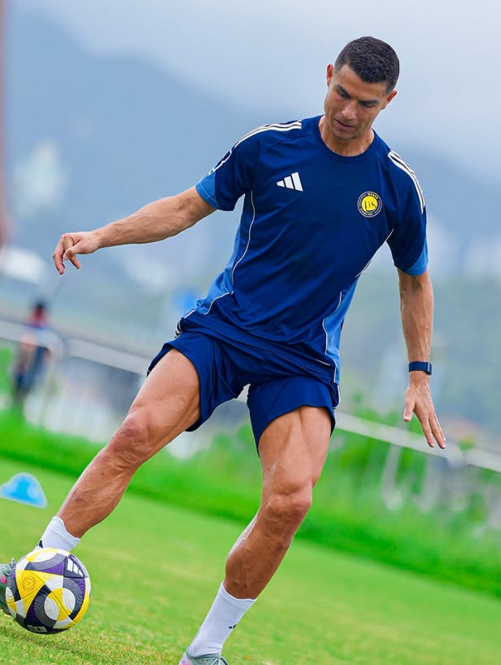 沙特超級盃|C朗拿度與艾納斯於將軍澳足球訓練中心操練。(C朗IG)