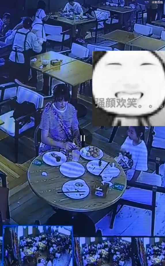 一名女子帶女兒在飯店吃自助餐,一口氣要打包20個水煮蛋,但因飯店規定自助餐不能打包,女子不滿被制止,她竟一氣之下把水煮蛋全部捏爛,扔在桌上離去,目擊公眾皆當場嚇呆。