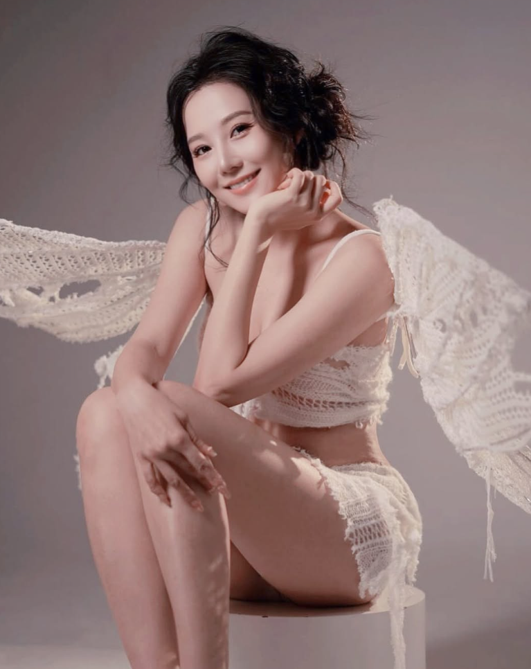 甄采浠(IG@carisayan123)