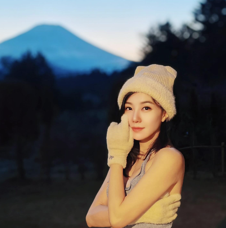 甄采浠(IG@carisayan123)