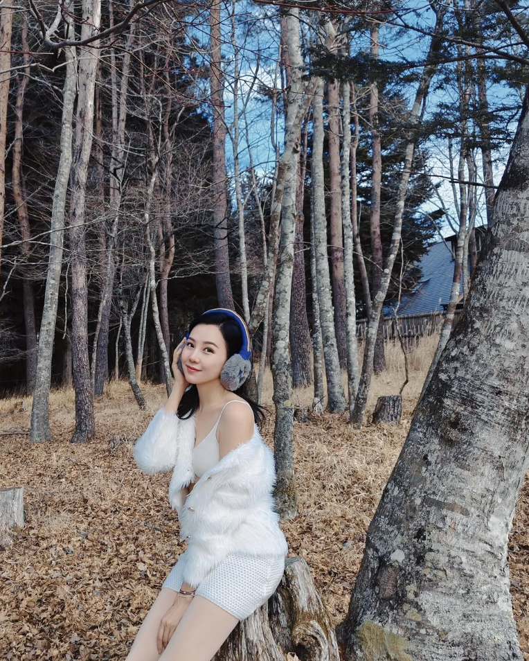 甄采浠(IG@carisayan123)