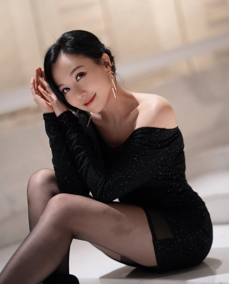 甄采浠(IG@carisayan123)