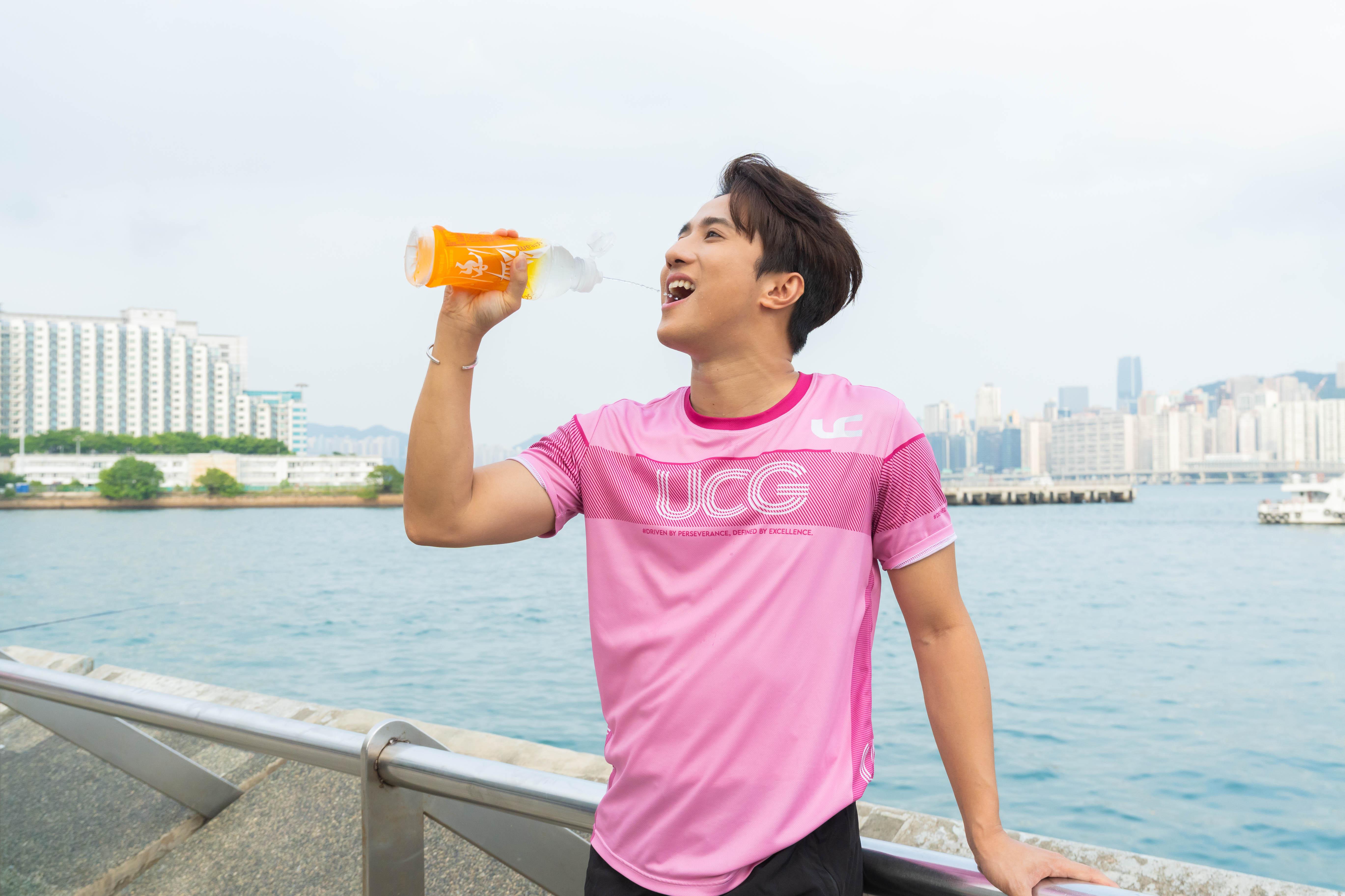 黃庭鋒的心水女神是家燕姐,他指單是幻想每天跟她瘋狂跳十字步,便能保證有足夠運動量。