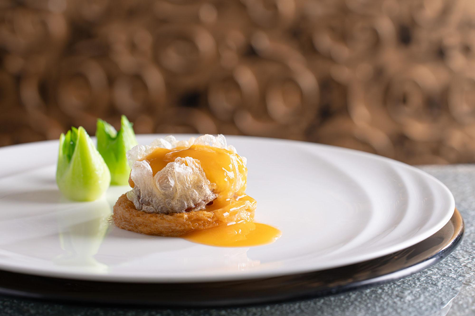 龍蝦汁蝦子素千層扣六頭南非鮑