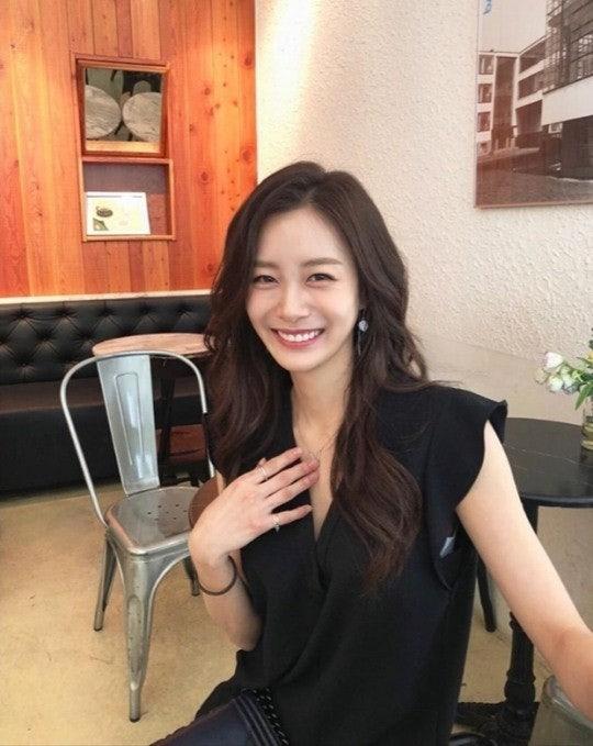 Jimin終於發聲明,認兩人過去曾懷有好感並交往。