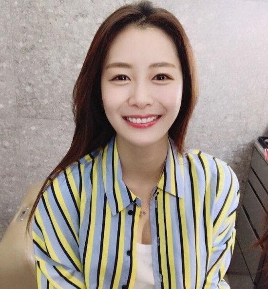 Jimin公司指兩人的戀情始於數年前。