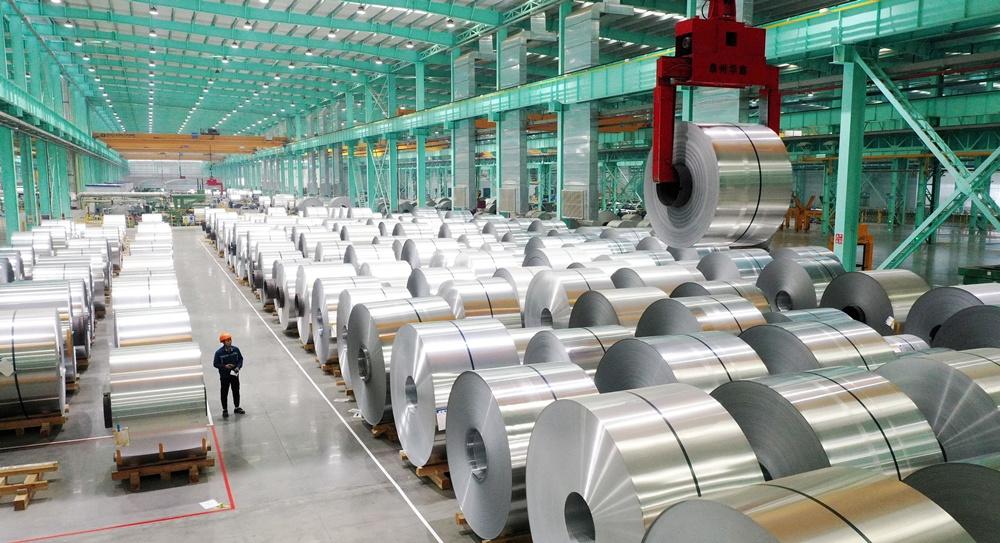 美國擴大鋼鋁關稅範圍,向407項相關產品加徵50%稅率。(Reuters)