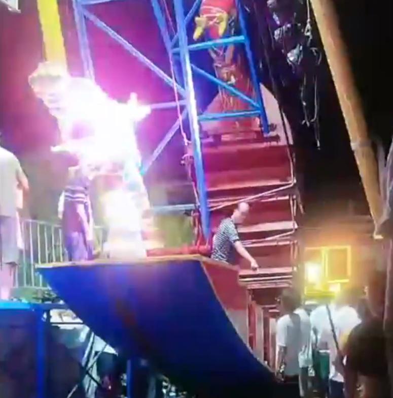 郟縣公安局工作人員表示,他們接到了關於此事的警情,需要先向當地了解。(微博)