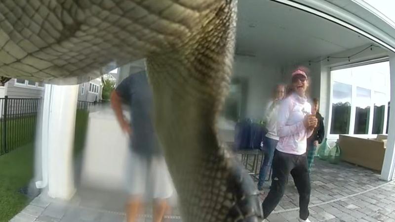 戶主及家人都大讚警員處理事件。(FB)