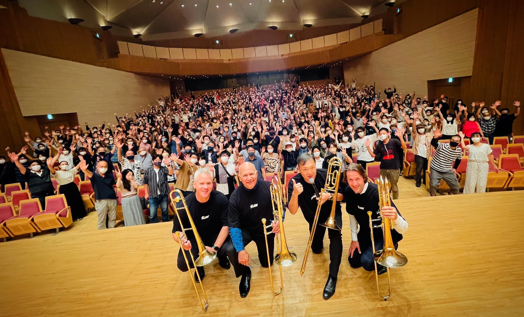 SLIDE MONSTERS在日本當地非常受歡迎,贏得不少樂迷愛戴。