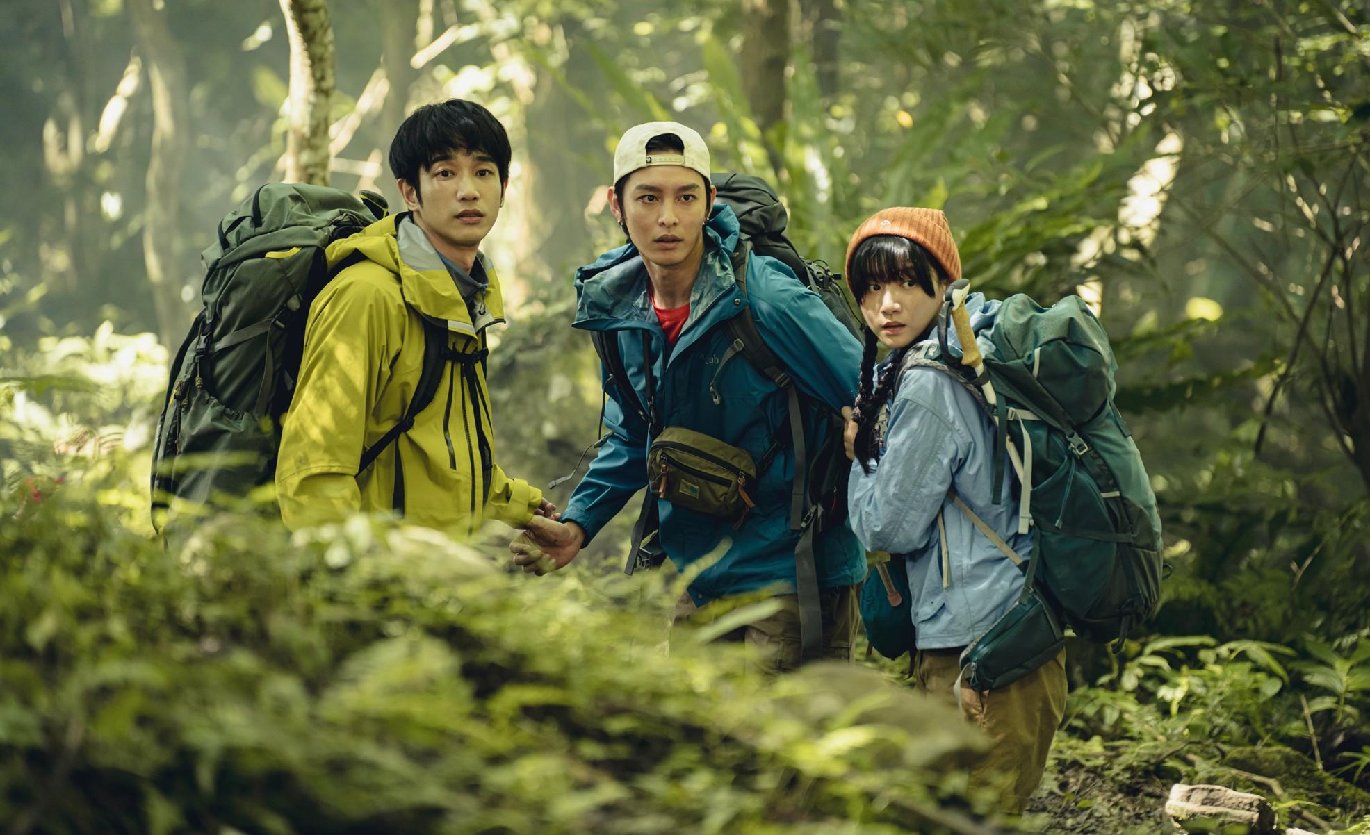 電影《山忌 黃衣小飛俠》取材自在台灣流傳近50年的靈異傳說「玉山小飛俠」。