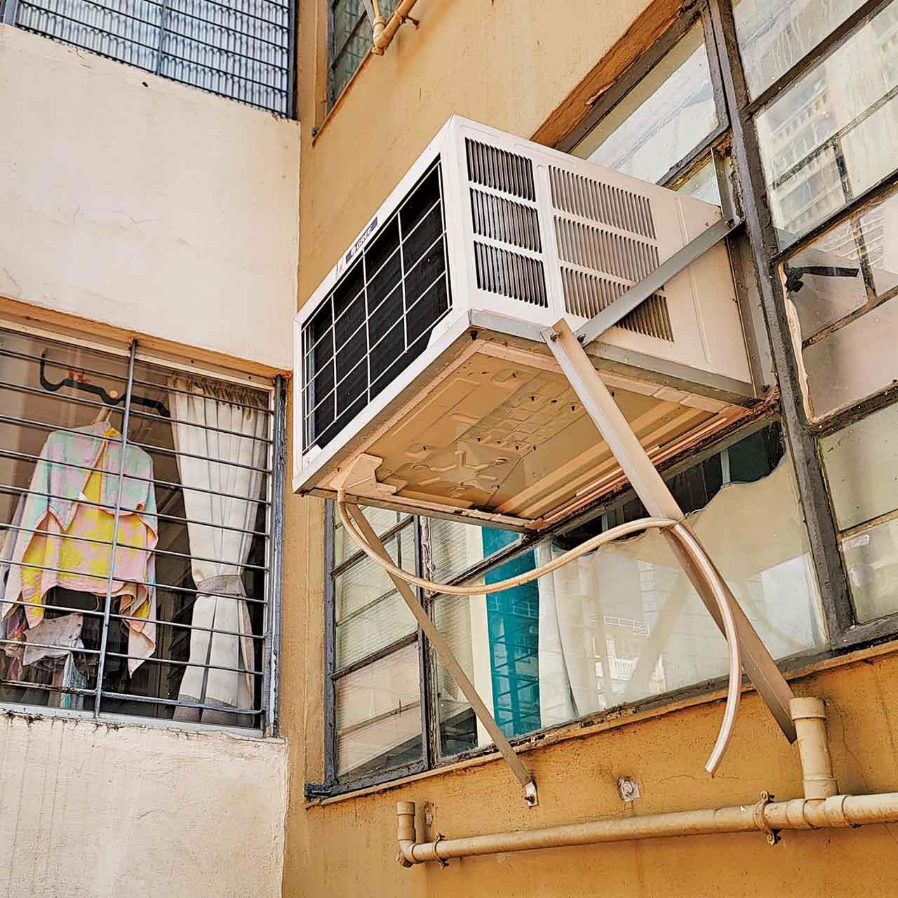 冷氣機滴水
