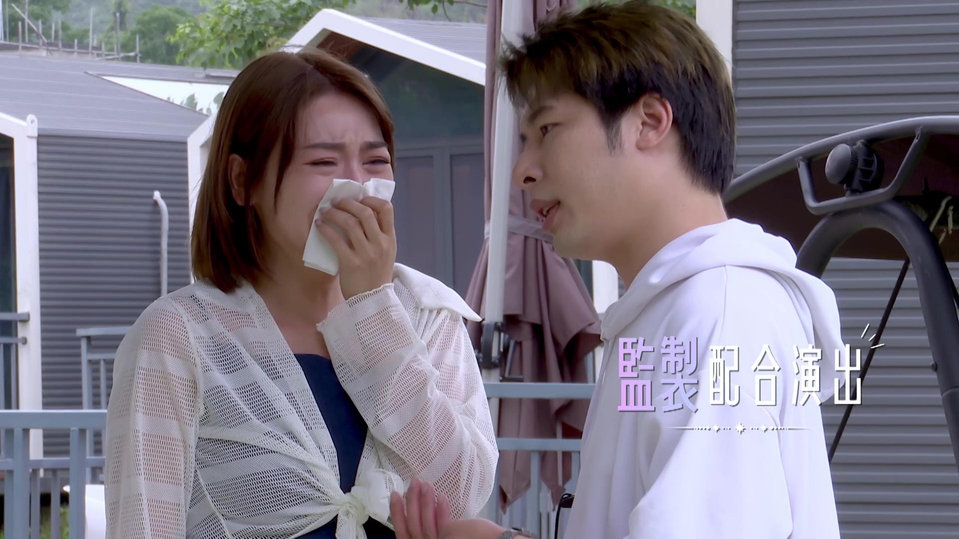 監製客串演出。